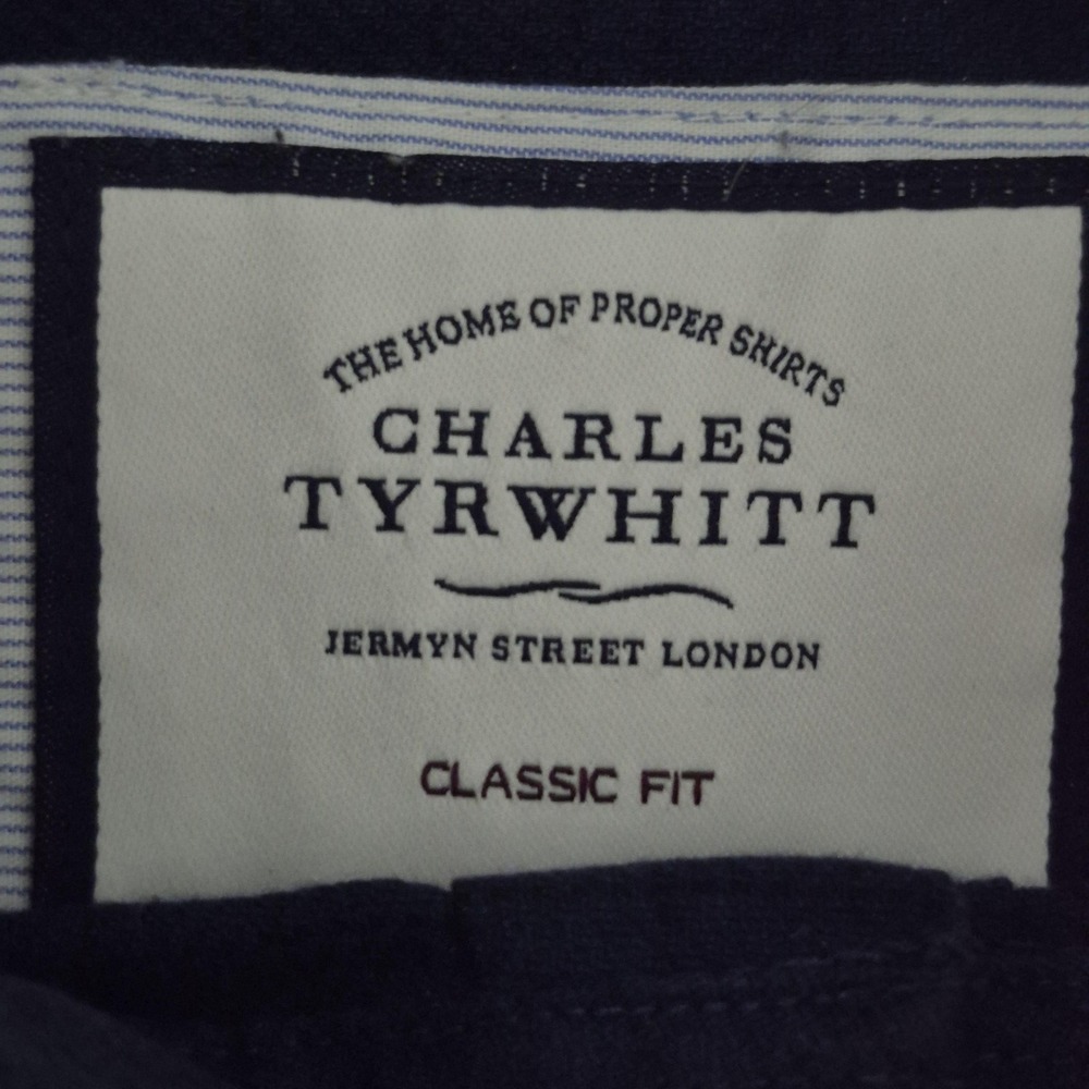Charles Tyrwhitt Shirt Mens 16.5 34 Classic Fit Navy Blue Button‎ Down Cotton - Picture 3 of 9